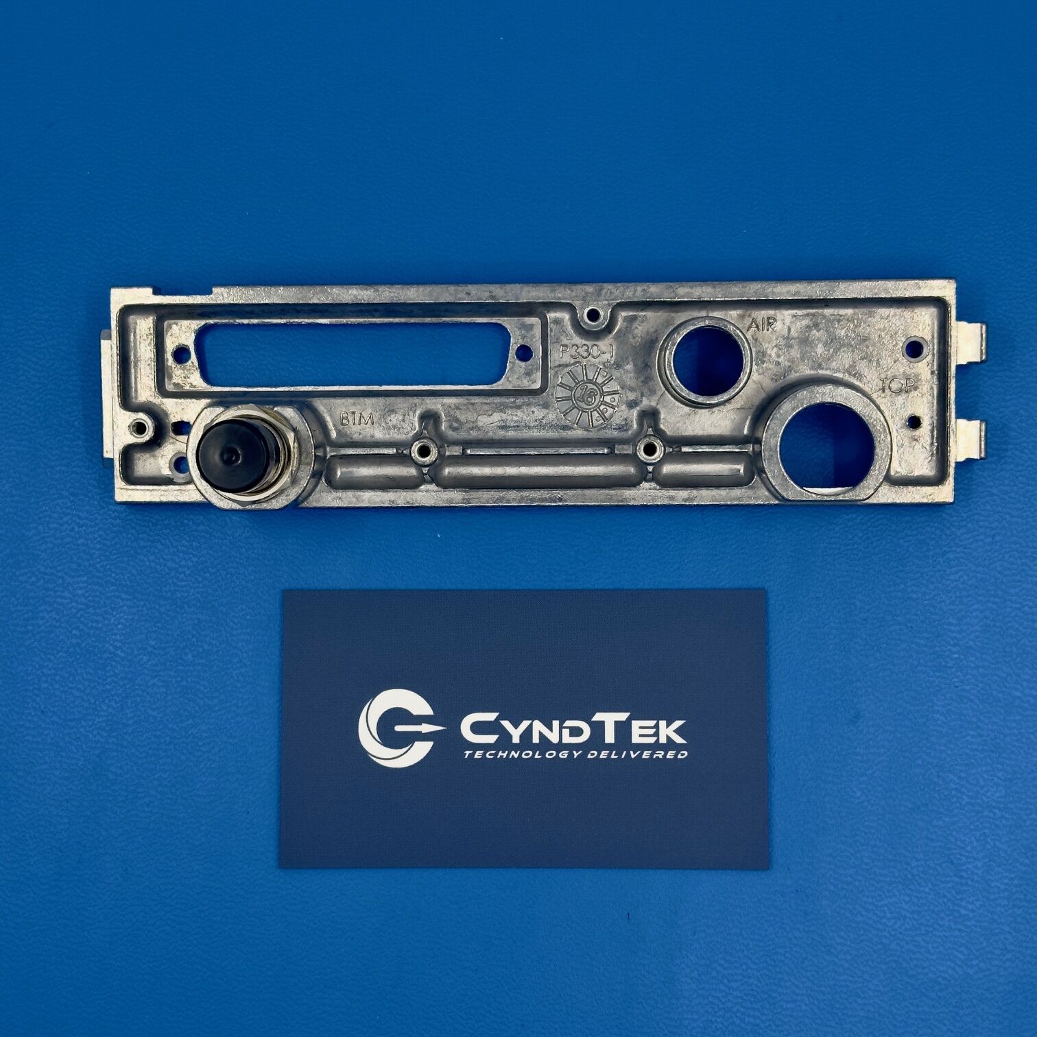 011-00582-02 - Image 2